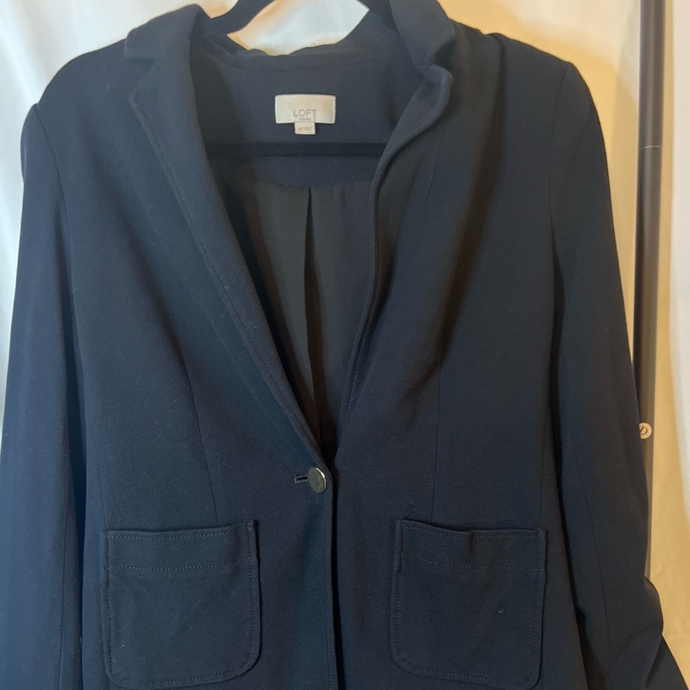 Loft Petite Knit Twill Modern Blazer
- size 6P - Picture 2 of 12